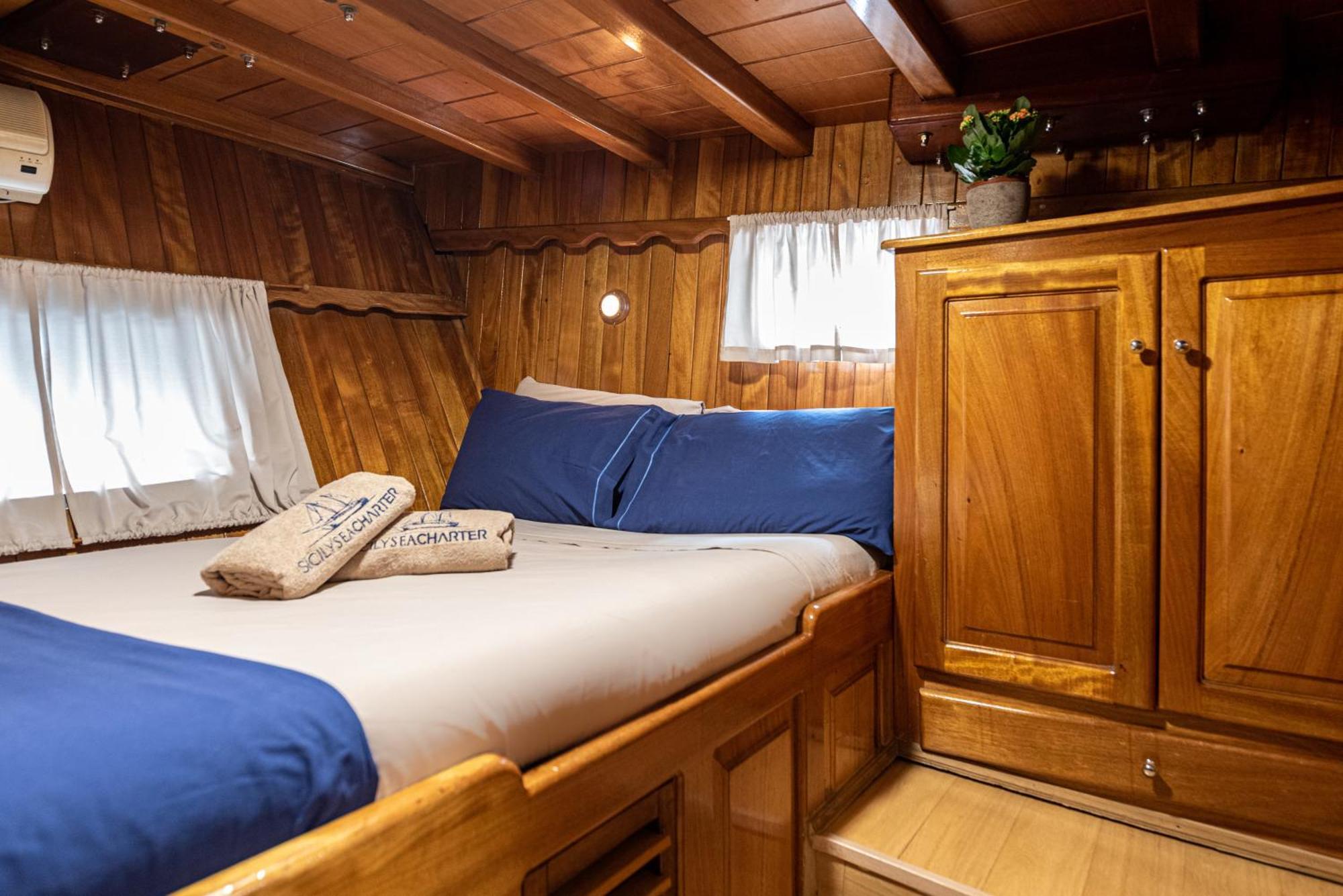 Sicily Sea Charter Caicco Hande Capo Galera Palermo Exteriör bild